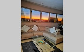 1507-Amazing Views & Unique Joburg Cbd Luxury