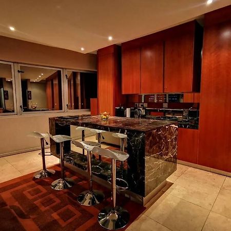 Ferienwohnung 1507-Amazing Views & Unique Joburg Cbd Luxury Johannesburg Exterior foto
