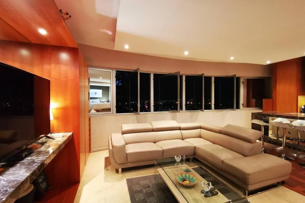 Ferienwohnung 1507-Amazing Views & Unique Joburg Cbd Luxury Johannesburg Exterior foto